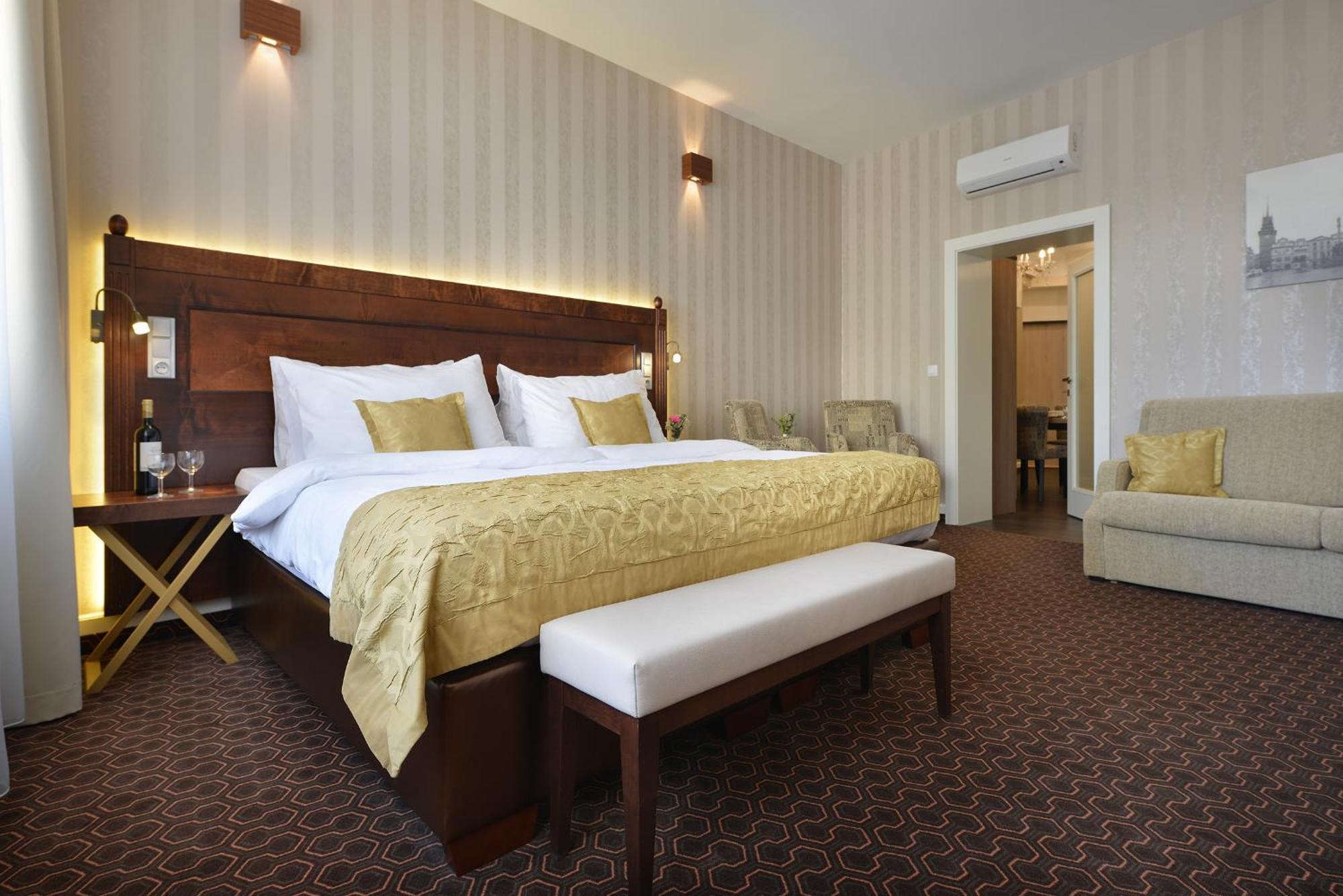 Vysocina Design Apartments Hlinsko Eksteriør bilde